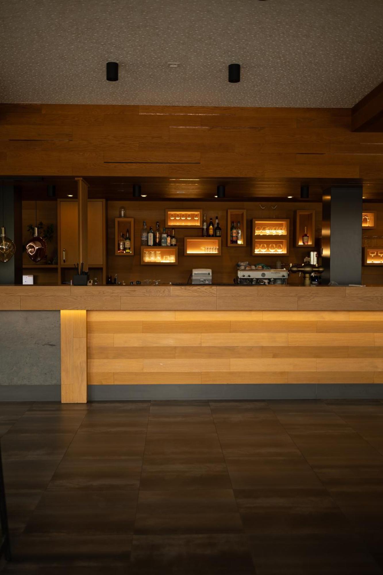Gazda Hotel&Restaurant - Self Chek-In Jesenice  Exterior foto